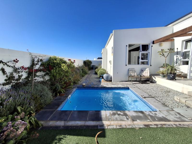3 Bedroom Property for Sale in Britannia Bay Western Cape